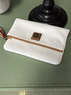 Dooney & Bourke White Pebbled Leather Zip Wristlet with Gold Hardware